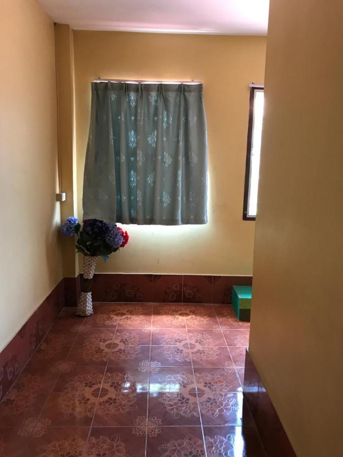Little Freedom Friendlys Place Luang Prabang Habitación foto